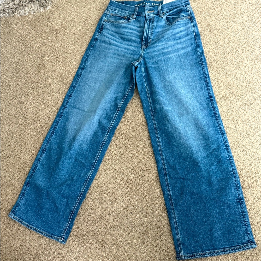American Eagle curvy super high rise baggy straight jean size 6 regular 28W NWT